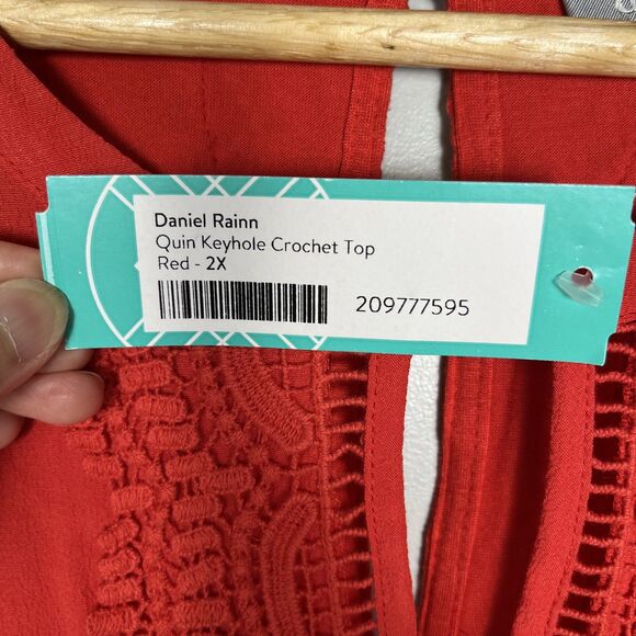 NWT DANIEL RAINN‎ Women’s Red CROCHET Plus Size 2X Top Keyhole Tank - Picture 6 of 8